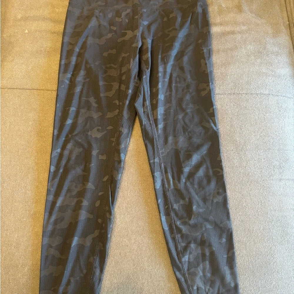 🖤🩶ZYIA athletic leggings. THREE PAIR, ONE PRICE🩶🖤 - Picture 8 of 8